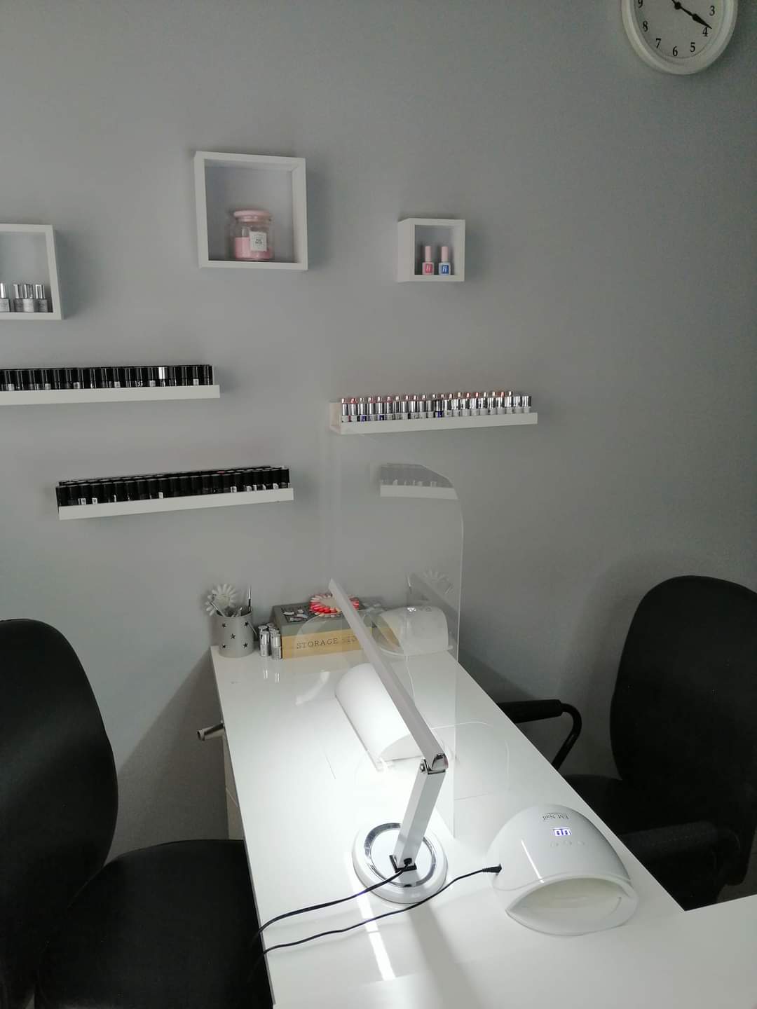 Salon